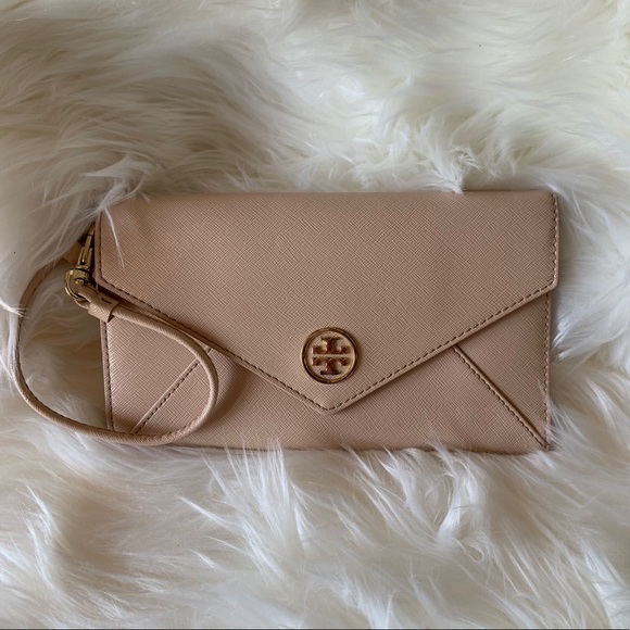Tory Burch Handbags - Tory Burch all in one wristlet. Like new